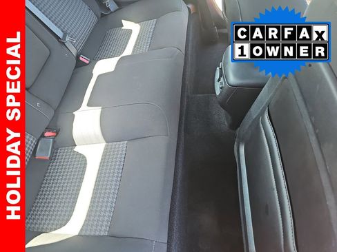 Used 2022 Dodge Challenger R/T image 11