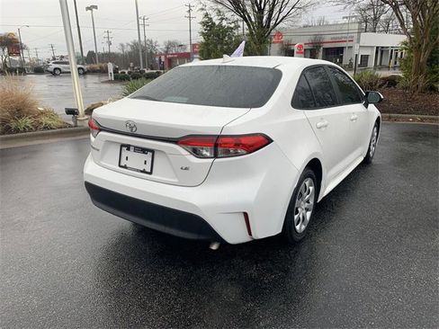 Certified 2023 Toyota Corolla LE image 8