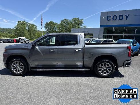 Certified 2021 Chevrolet Silverado 1500 High Country w/ Z71 Off-Road Package AWD/4WD image 2