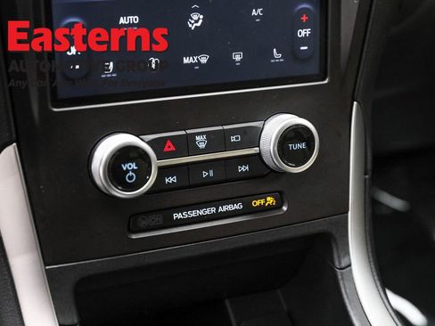 Used 2021 Ford Edge SEL w/ Convenience Package image 20