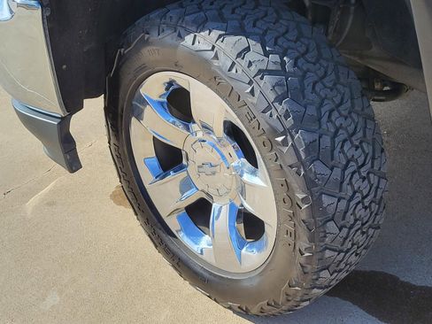 Used 2016 Chevrolet Silverado 1500 LTZ w/ Texas Edition image 11