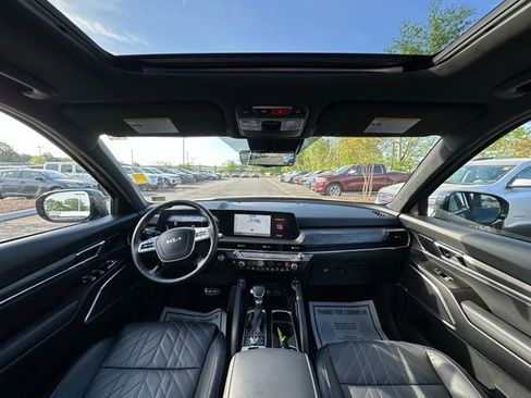 Used 2024 Kia Telluride SX Prestige X-Line image 2