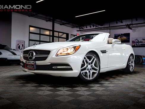 Used 2012 Mercedes-Benz SLK 350 image 1
