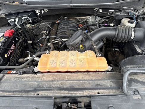 Used 2018 Ford F150 XLT image 12