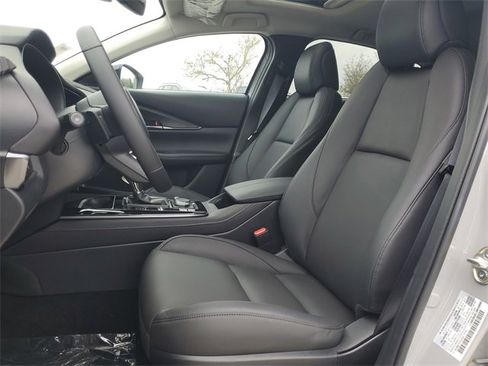 New 2026 MAZDA CX-30 2.5 Turbo w/ Premium Plus Pkg image 18