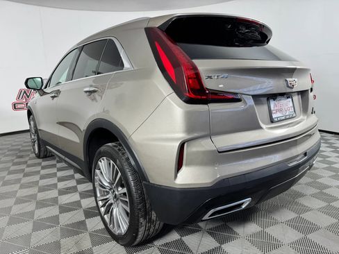 Used 2024 Cadillac XT4 Premium Luxury w/ Technology Package AWD/4WD image 30