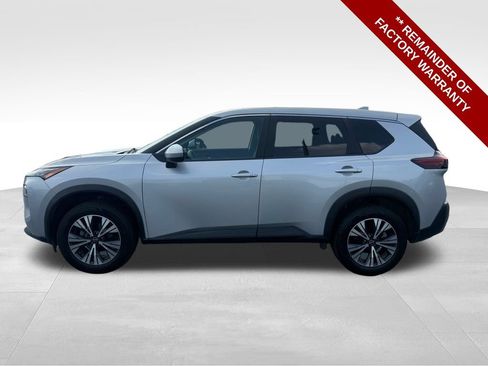 Used 2023 Nissan Rogue SV AWD/4WD image 2