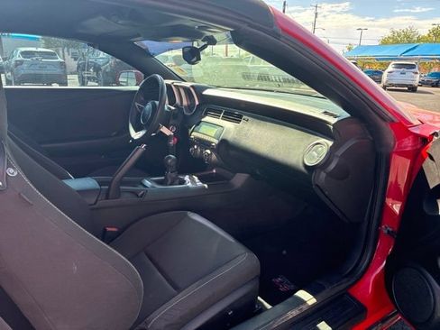 Used 2011 Chevrolet Camaro LT RWD image 21