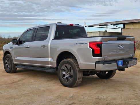 New 2025 Ford F150 Lightning Flash image 8