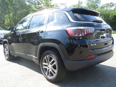 Used 2020 Jeep Compass Latitude AWD/4WD image 7