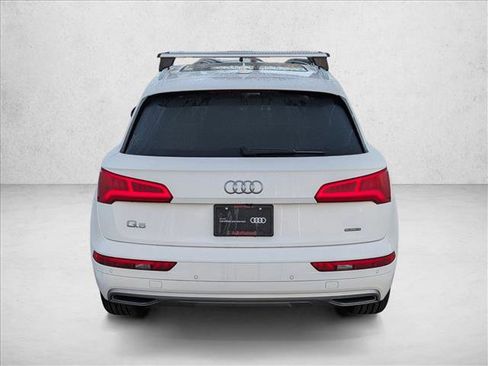 Used 2020 Audi Q5 2.0T Premium w/ Convenience Package image 7