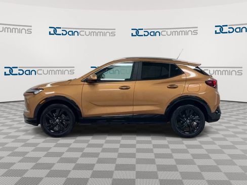 Used 2024 Buick Encore GX Sport Touring w/ Comfort Package FWD image 5