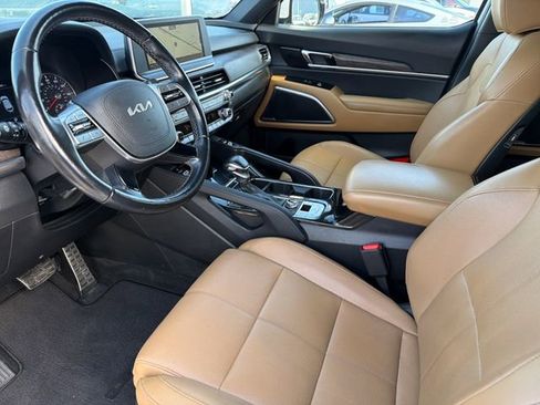 Used 2022 Kia Telluride SX w/ Nightfall Edition Package AWD/4WD image 17