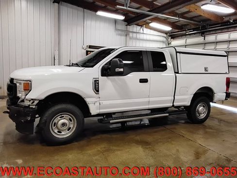 Used 2022 Ford F250 XL w/ Power Equipment Group AWD/4WD image 5