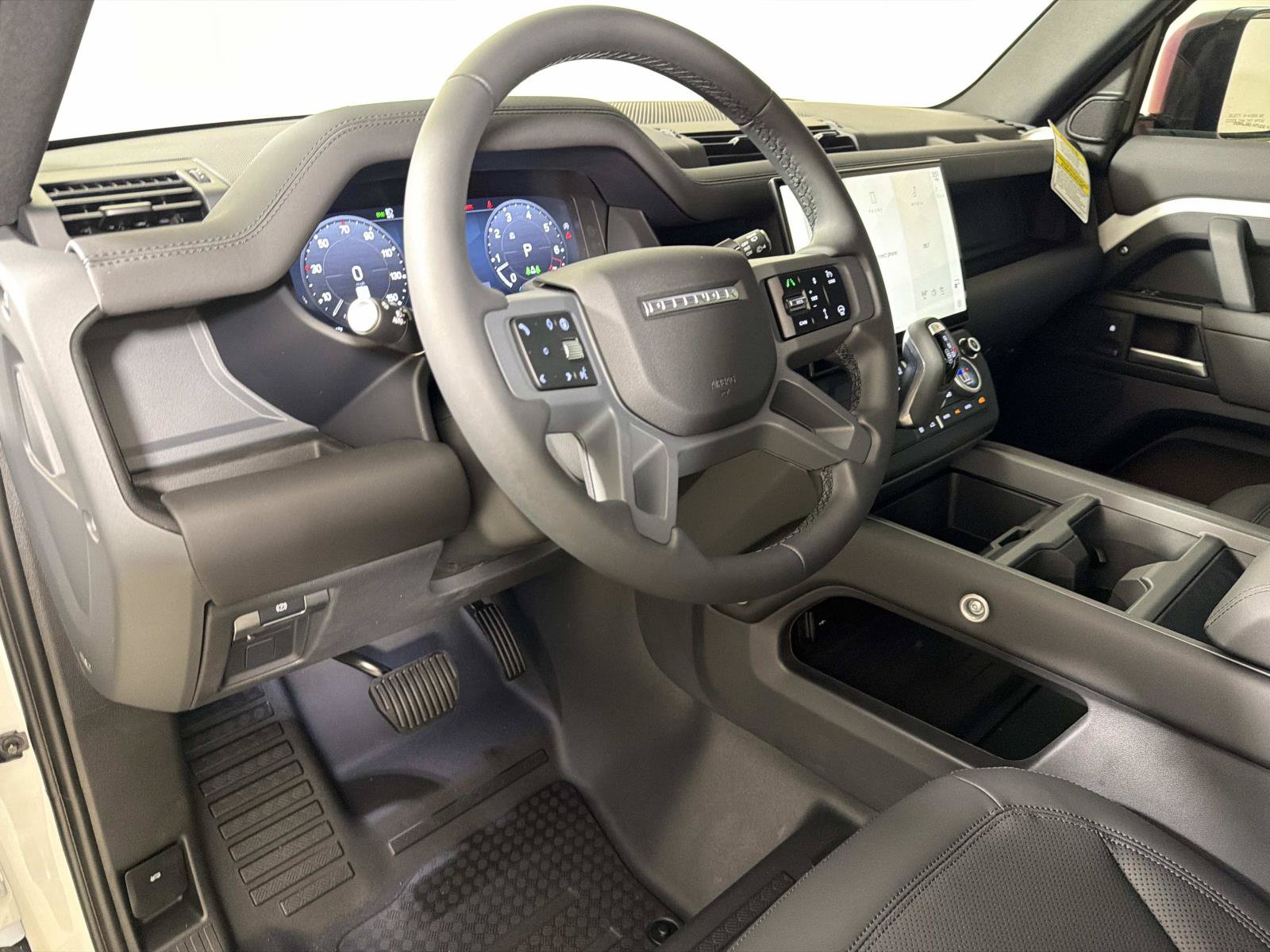 New 2026 Land Rover Defender 110 X-Dynamic SE AWD/4WD image 19