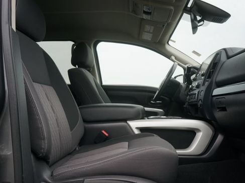 Certified 2024 Nissan Titan SV w/ SV Convenience Package AWD/4WD image 41
