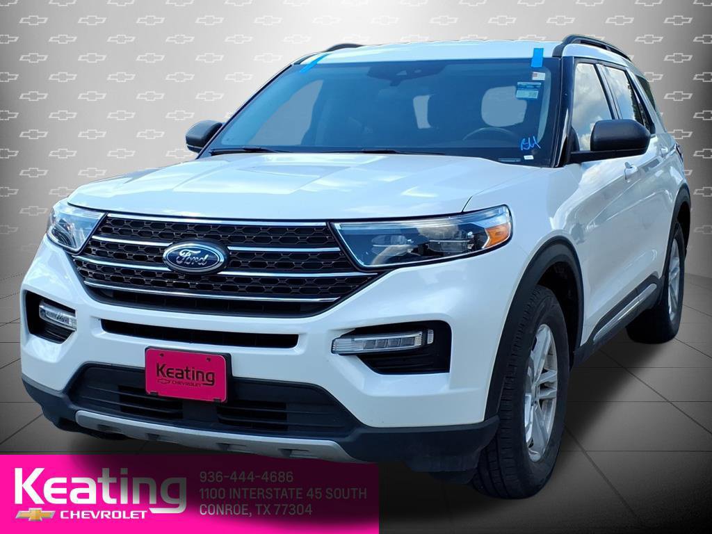 Used 2024 Ford Explorer XLT w/ Equipment Group 202A RWD image 8