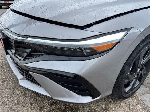 New 2026 Hyundai Elantra SEL Sport Premium FWD image 13