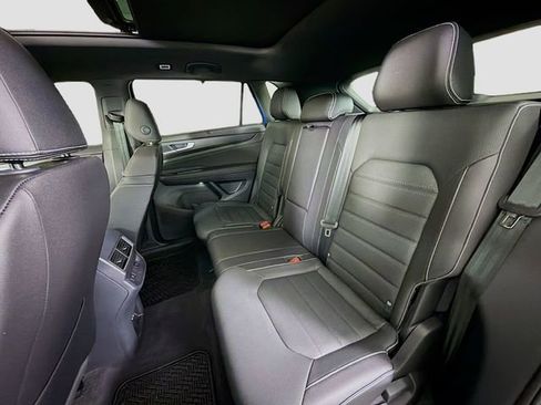 New 2025 Volkswagen Atlas Cross Sport SEL R-Line image 24