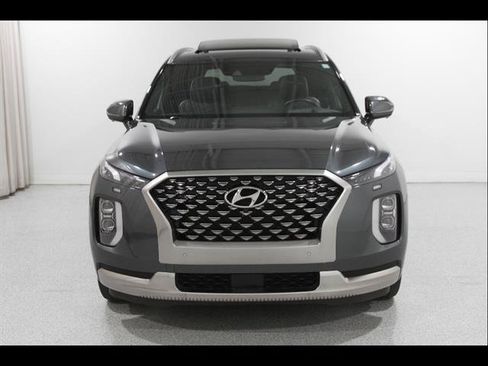 Used 2022 Hyundai Palisade Calligraphy w/ Cargo Package AWD/4WD image 2