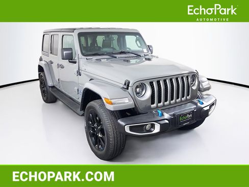 Used 2023 Jeep Wrangler Unlimited Sahara w/ Cold Weather Group AWD/4WD image 1