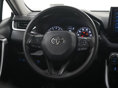 Used 2021 Toyota RAV4 XLE w/ Convenience Package AWD/4WD image 17