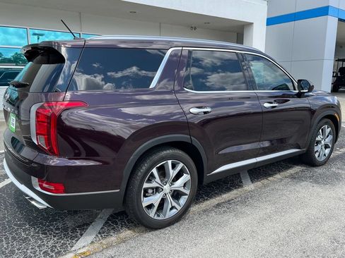 Used 2020 Hyundai Palisade SEL w/ Premium Package FWD image 4