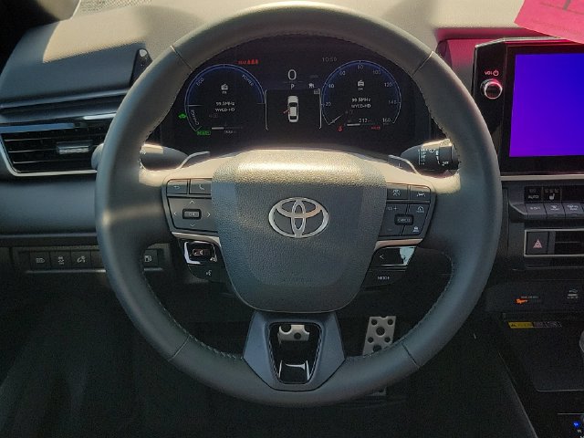 Used 2026 Toyota Camry XSE FWD image 25