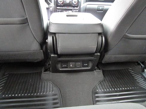 Used 2021 GMC Sierra 1500 SLE w/ Preferred Package RWD image 19