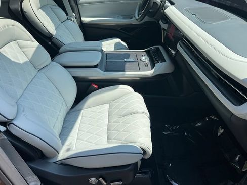 New 2026 Lincoln Navigator L Black Label w/ Black Label Special Edition AWD/4WD image 15