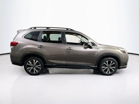 Used 2023 Subaru Forester Limited AWD/4WD image 4