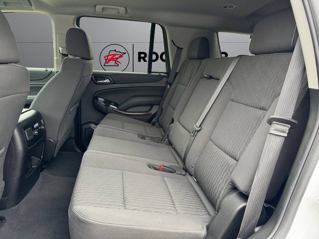 Used 2019 GMC Yukon SLE w/ SLE Value Package AWD/4WD image 18