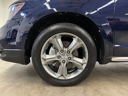 Used 2017 Dodge Journey Crossroad image 10