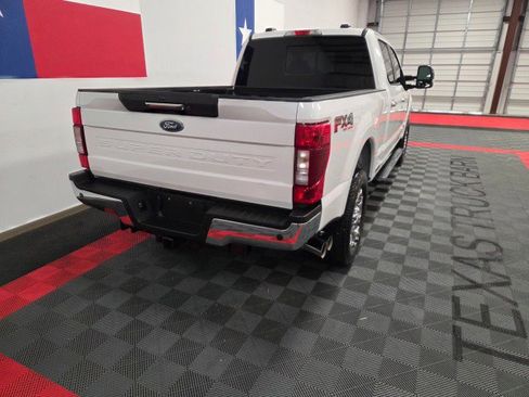 Used 2022 Ford F250 Lariat w/ Chrome Package image 18