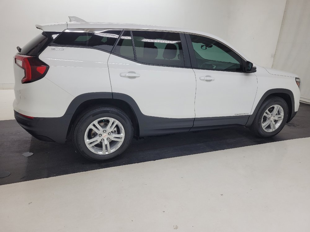 Used 2023 GMC Terrain SLE FWD image 10