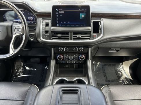 Used 2022 Chevrolet Tahoe Premier AWD/4WD image 13