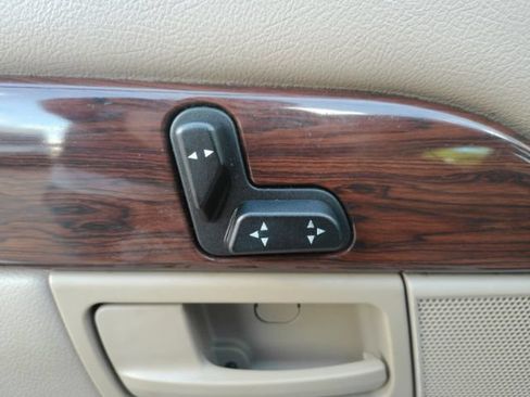 Used 2003 Mercury Grand Marquis GS RWD image 13