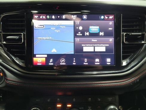 Used 2023 Dodge Durango GT AWD/4WD image 14
