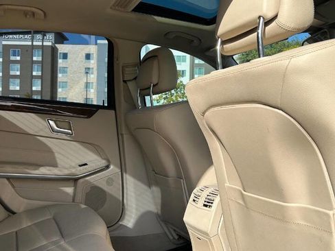 Used 2014 Mercedes-Benz E 350 Sedan image 45