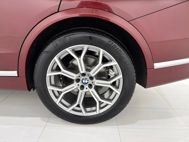 Used 2026 BMW X7 xDrive40i AWD/4WD image 49