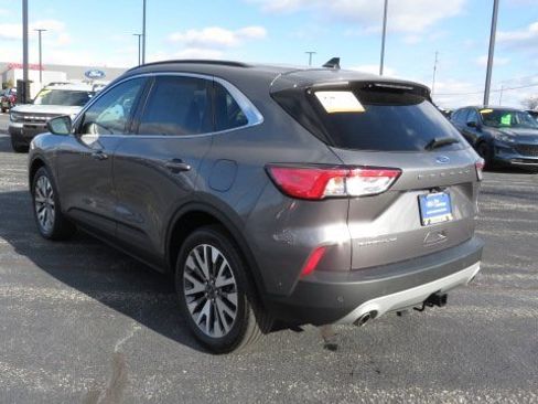 Certified 2021 Ford Escape Titanium w/ Class II Trailer Tow Package image 5