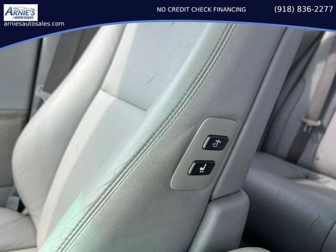 Used 2007 Lexus LS 460 RWD image 17