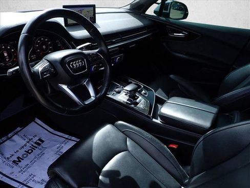 Used 2018 Audi Q7 3.0T Prestige w/ Prestige Package AWD/4WD image 13