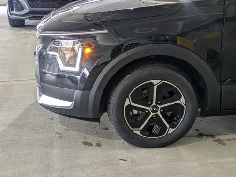 Used 2025 Kia Niro EX image 30