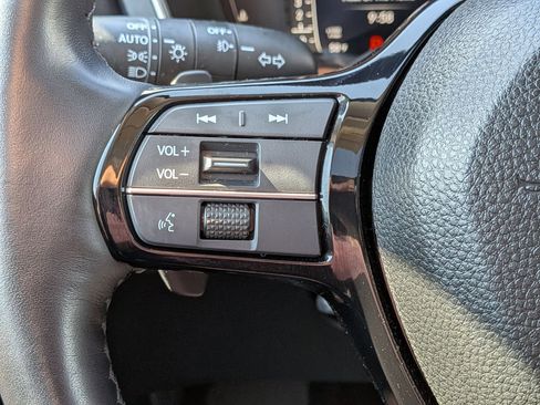 Certified 2025 Honda Pilot Elite image 14