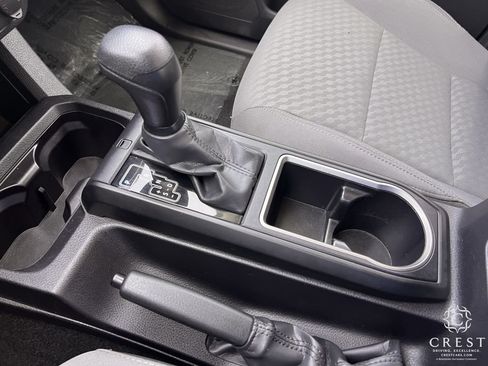 Used 2023 Toyota Tacoma SR AWD/4WD image 19