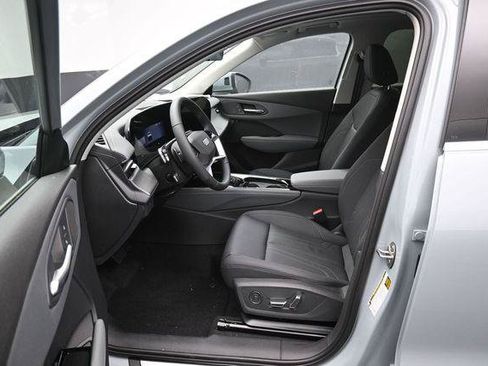 New 2026 Audi Q3 quattro 2.0T AWD/4WD image 9