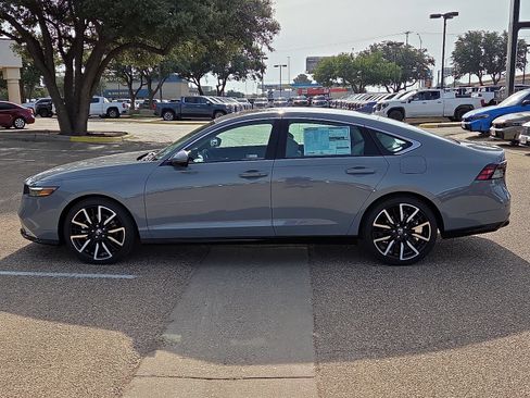 New 2026 Honda Accord Touring image 2