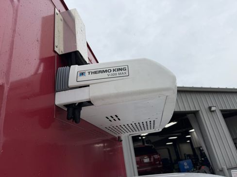 Used 2023 Ford E-350 and Econoline 350 Super Duty w/ Power Windows & Locks Group RWD image 4