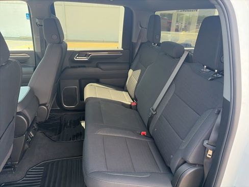 Used 2025 Chevrolet Silverado 2500 LT w/ Safety Package AWD/4WD image 13